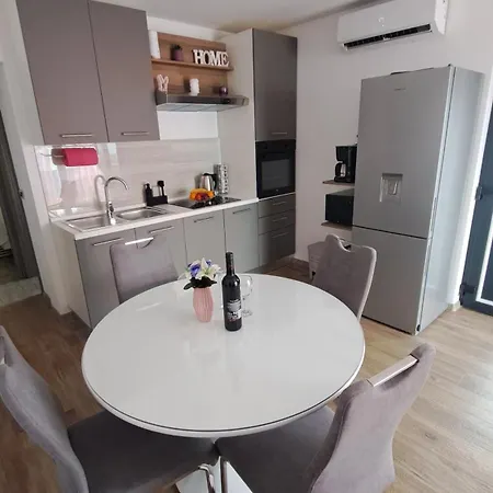 Apartment Exotic